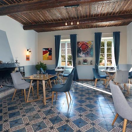 Le Cheval Blanc Bed & Breakfast La Bastide-des-Jourdans Exterior photo